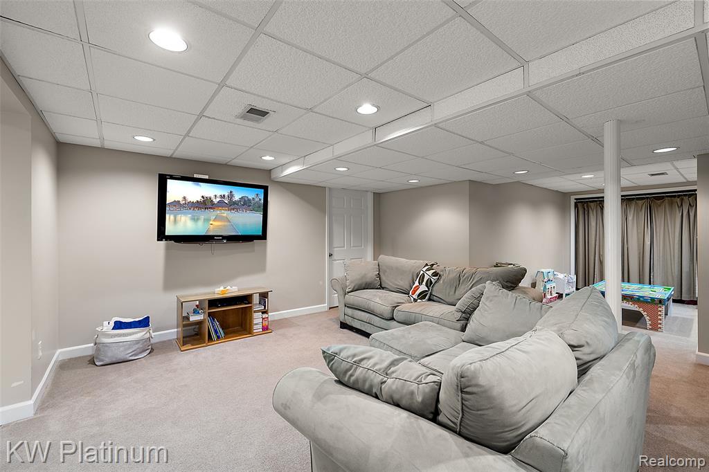 691 Lake Ridge Road Rochester Hills, MI 48307 - Photo 63 of 90