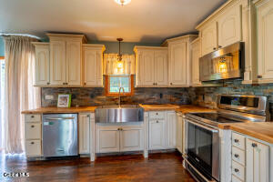 31 Safford Road Argyle, NY 12809 - Photo 24 of 94 20250722192426850904000000