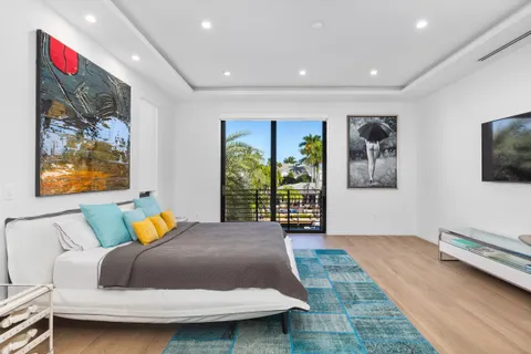 $6,495,000 | 424 Coconut Isle Drive, Fort Lauderdale, FL 33301