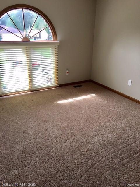 700 Snowmass Drive Rochester, MI 48309 - Photo 6 of 10