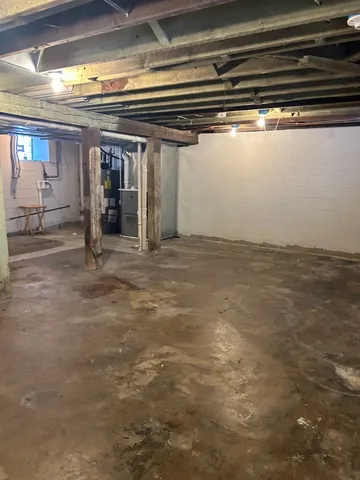 $2,200 | 1434 Elm Street, Rockford, IL 61102