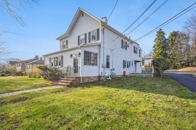 $3,495 | 145 Pleasant Valley Way, Unit 1, West Orange, NJ 07052