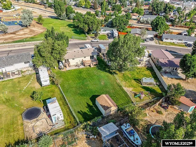 $335,000 | 1810 Alabama Street, Green River, WY 82935