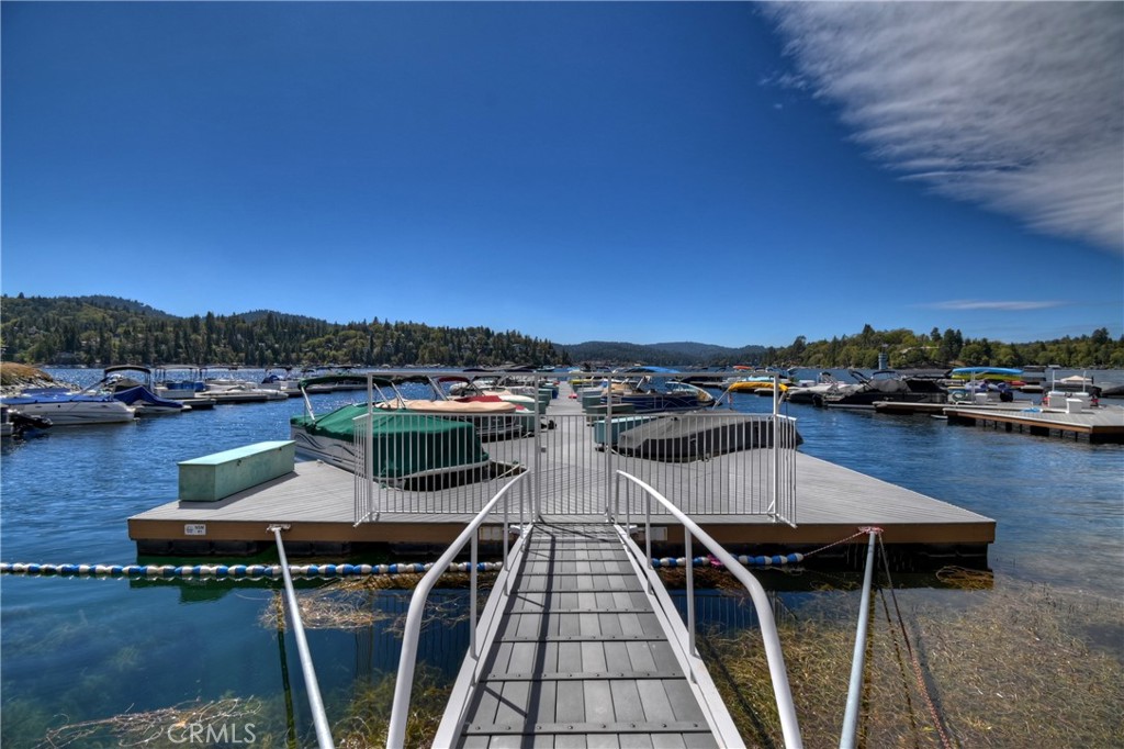 158 Golf Course Road Lake Arrowhead, CA 92391 - Photo 71 of 75 a view of a chairs and table on the terrace