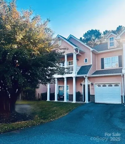 $245,000 | 1350 21st Avenue Northeast, Hickory, NC 28601