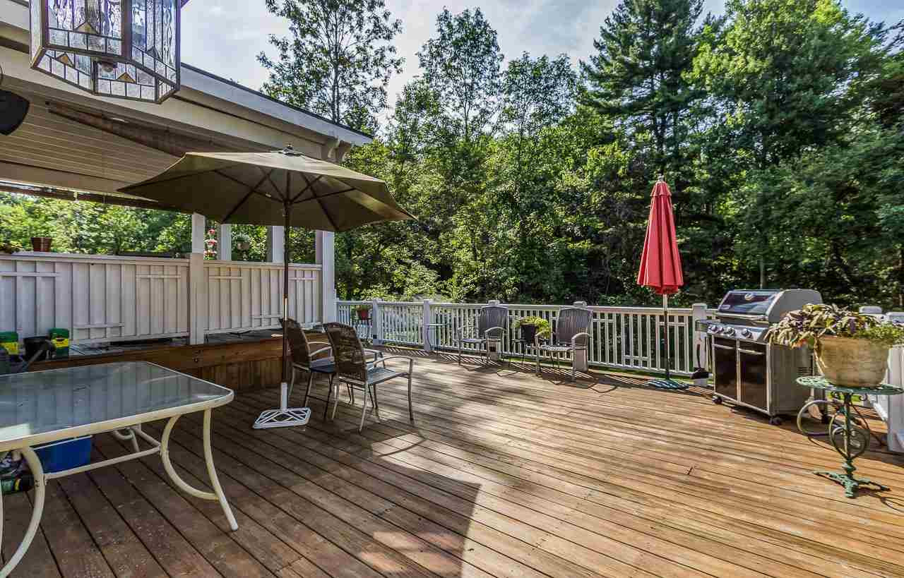 1077 Mohawk Road Niskayuna, NY 12309 - Photo 4 of 20 Photo 4