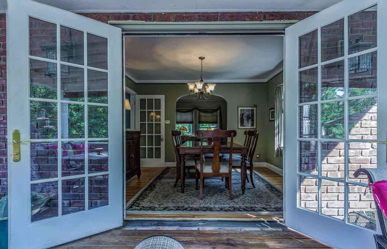 1077 Mohawk Road Niskayuna, NY 12309 - Photo 6 of 20 Photo 6