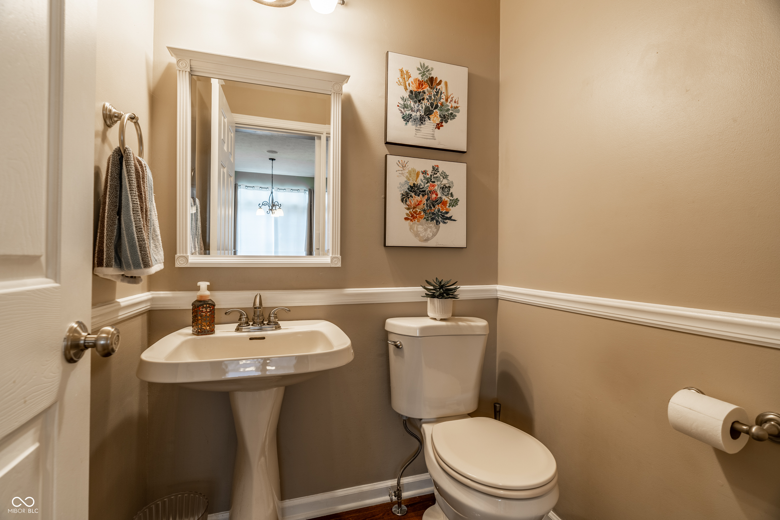 9679 Conifer Court Fishers, IN 46037 - Photo 18 of 40