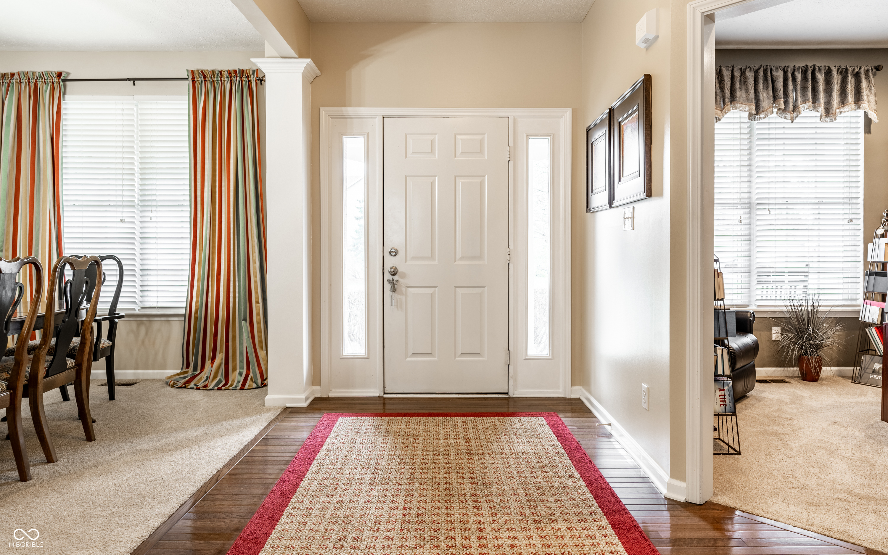 9679 Conifer Court Fishers, IN 46037 - Photo 3 of 40