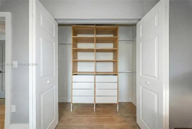 $1,300,000 | 10880 Southwest 120th Street, Miami, FL 33176