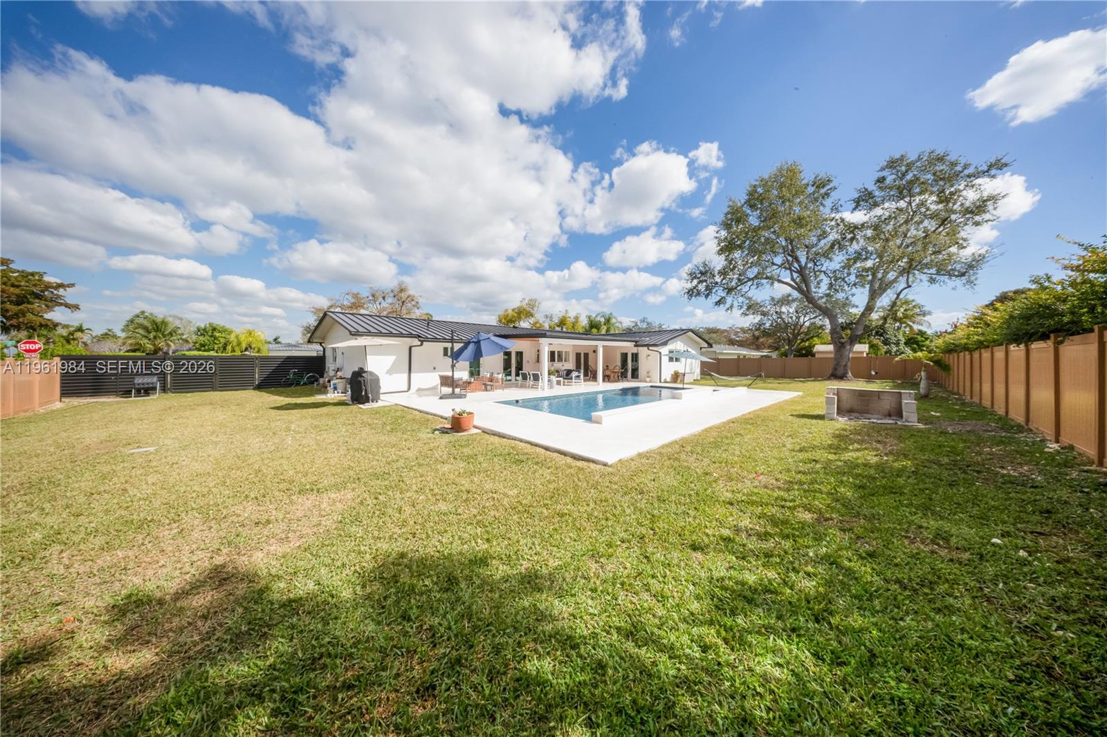 10880 Southwest 120th Street Miami, FL 33176 - Photo 36 of 50