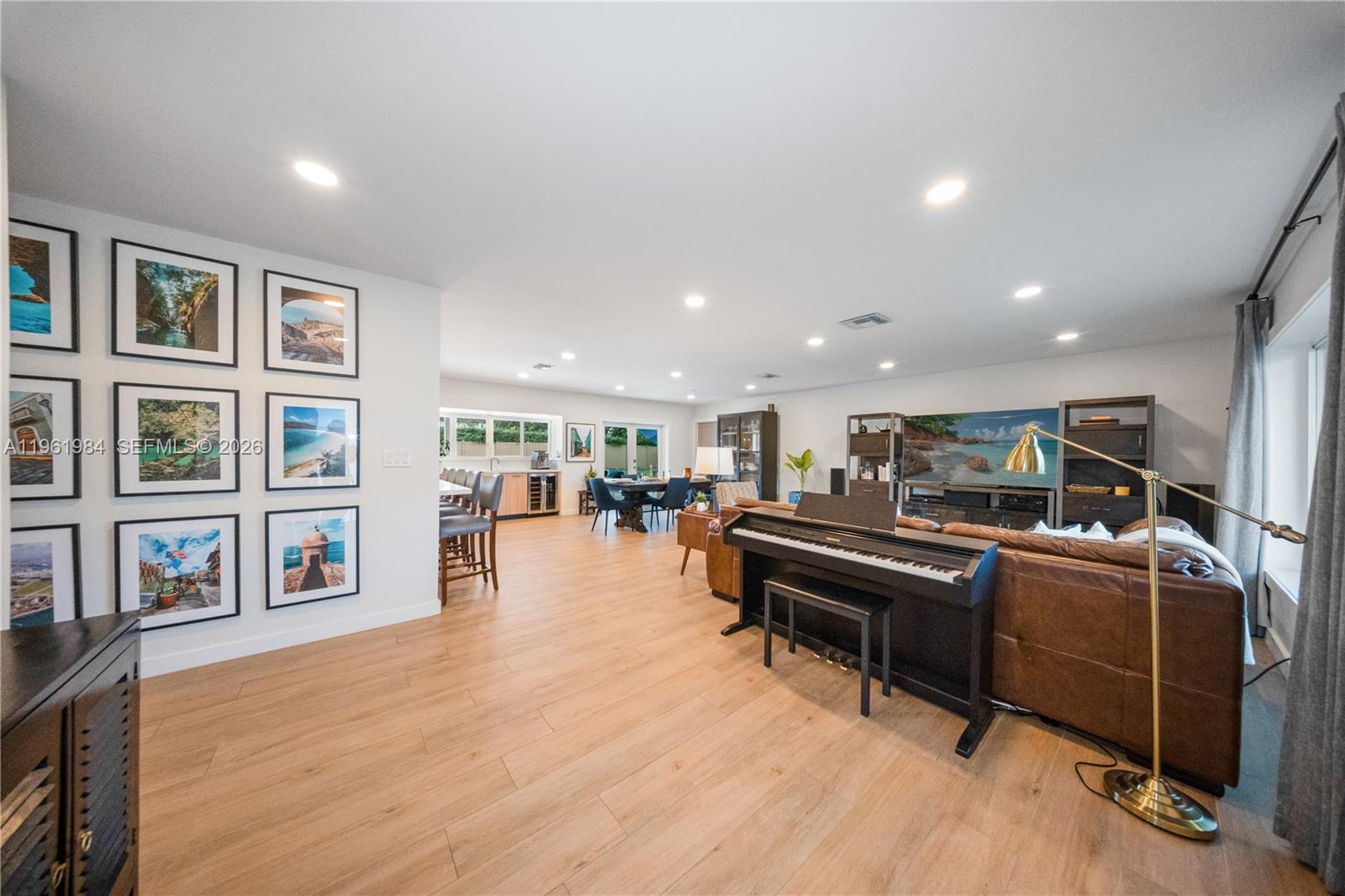 10880 Southwest 120th Street Miami, FL 33176 - Photo 4 of 50