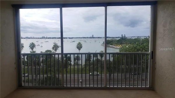 a view of a balcony with floor