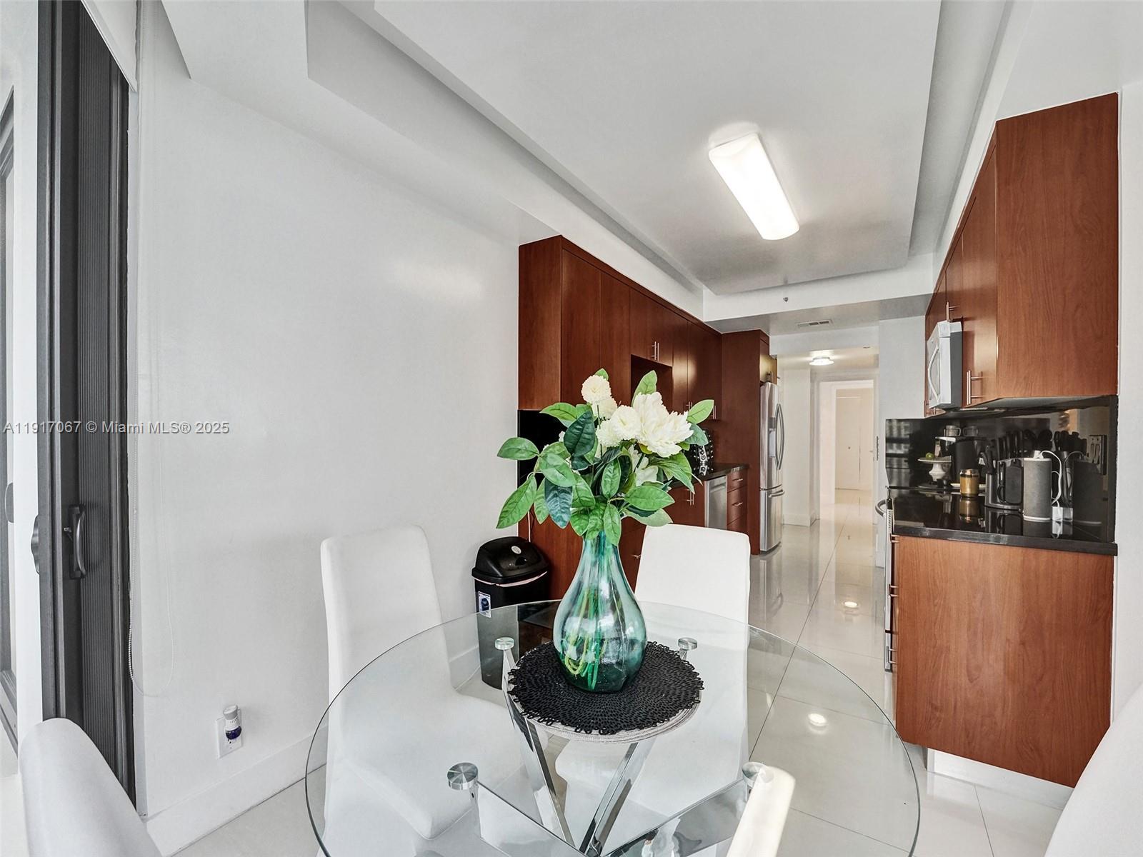 20281 East Country Club Drive, Unit 1114 Aventura, FL 33180 - Photo 24 of 87