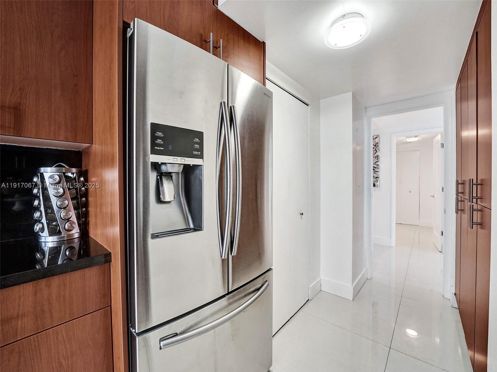 20281 East Country Club Drive, Unit 1114 Aventura, FL 33180 - Photo 31 of 87