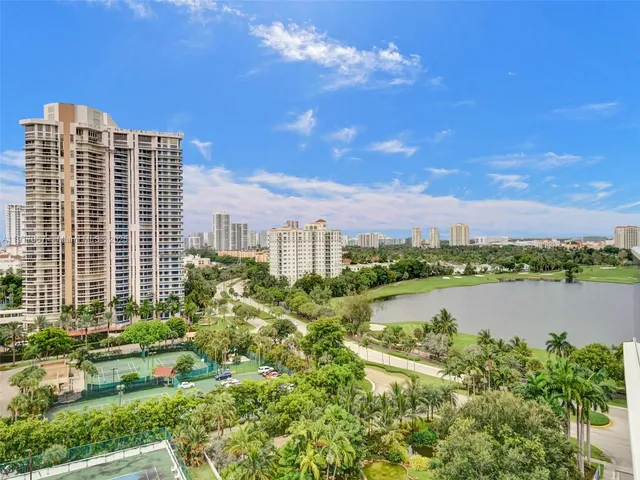 $7,500 | 20281 East Country Club Drive, Unit 1114, Aventura, FL 33180