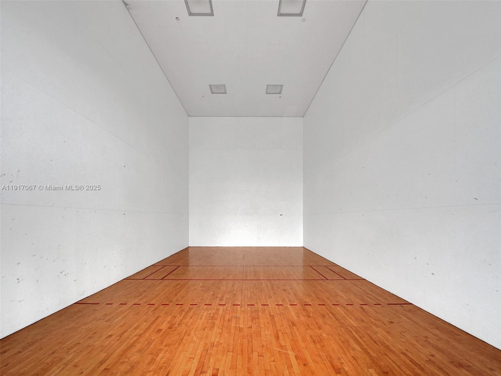 20281 East Country Club Drive, Unit 1114 Aventura, FL 33180 - Photo 60 of 87 a view of an empty room