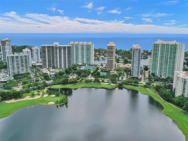 $7,500 | 20281 East Country Club Drive, Unit 1114, Aventura, FL 33180