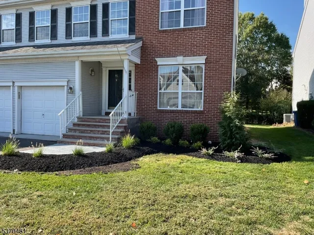 $765,000 | 46 Strawberry Hill Road, Somerville, NJ 08876