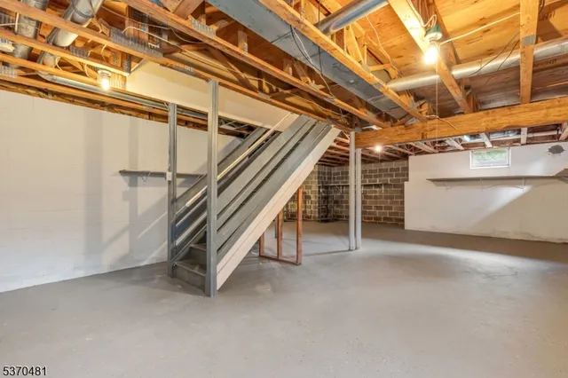 $765,000 | 46 Strawberry Hill Road, Somerville, NJ 08876