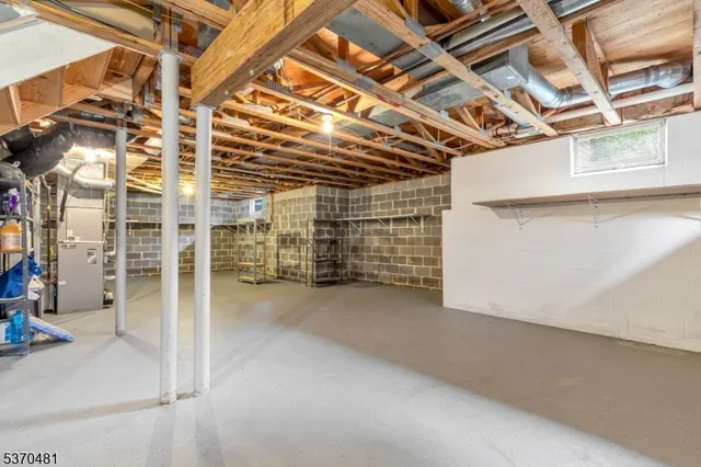 $765,000 | 46 Strawberry Hill Road, Somerville, NJ 08876