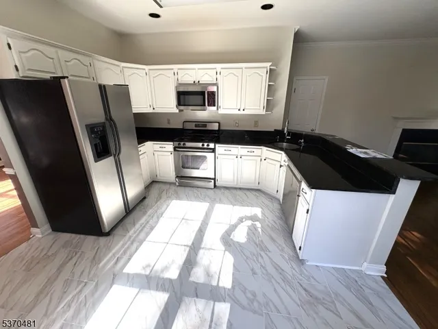 $765,000 | 46 Strawberry Hill Road, Somerville, NJ 08876