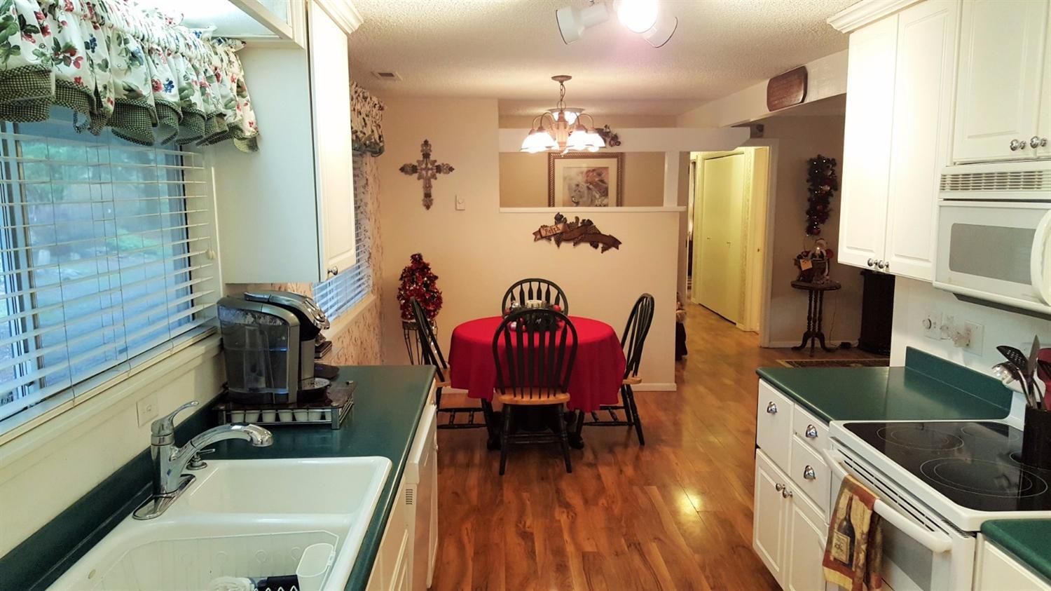 1257 Robertson Bridge Road Grants Pass, OR 97526 - Photo 13 of 35 Additional Photo