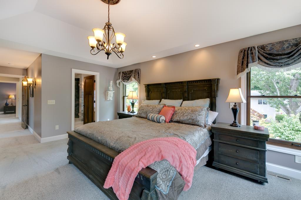 999 Savannah Road Eagan, MN 55123 - Photo 26 of 49 Gallery Image 26