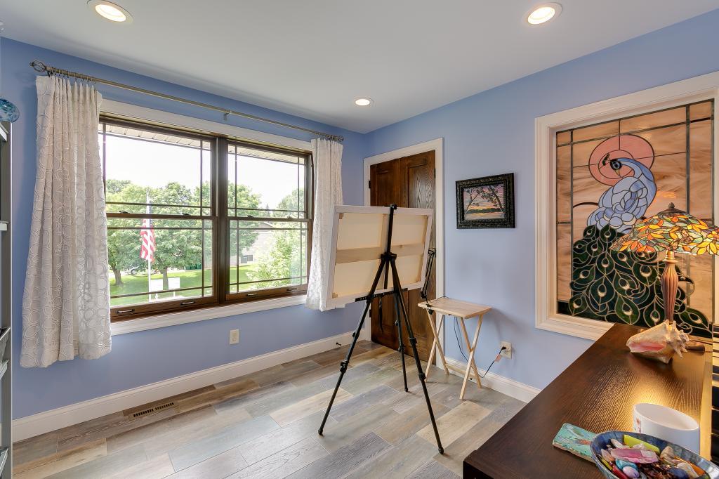 999 Savannah Road Eagan, MN 55123 - Photo 29 of 49 Gallery Image 29
