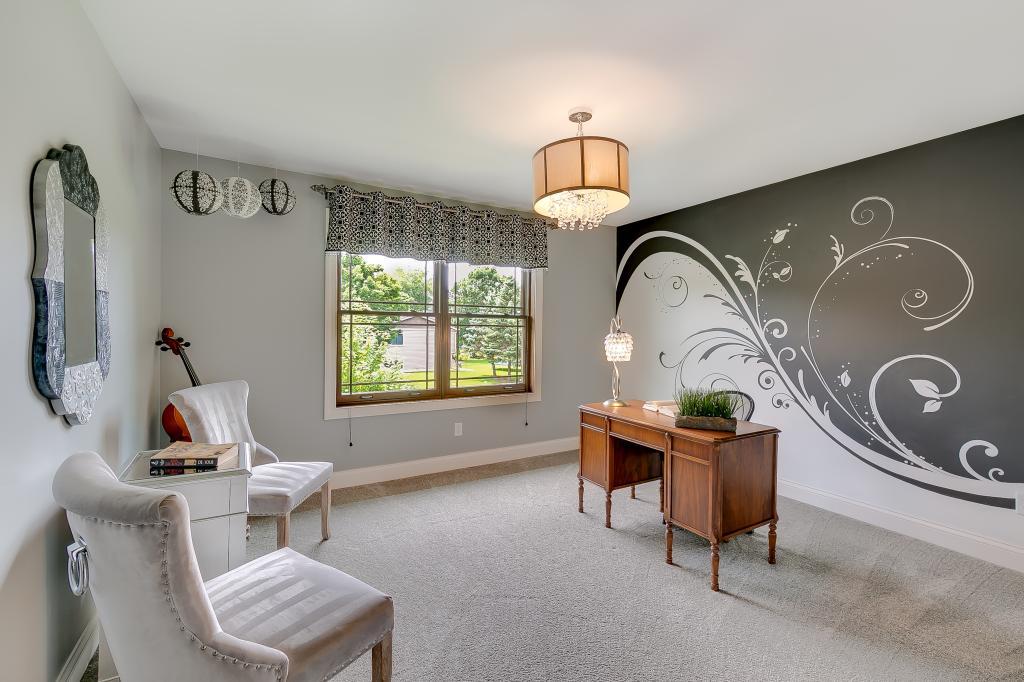 999 Savannah Road Eagan, MN 55123 - Photo 31 of 49 Gallery Image 31
