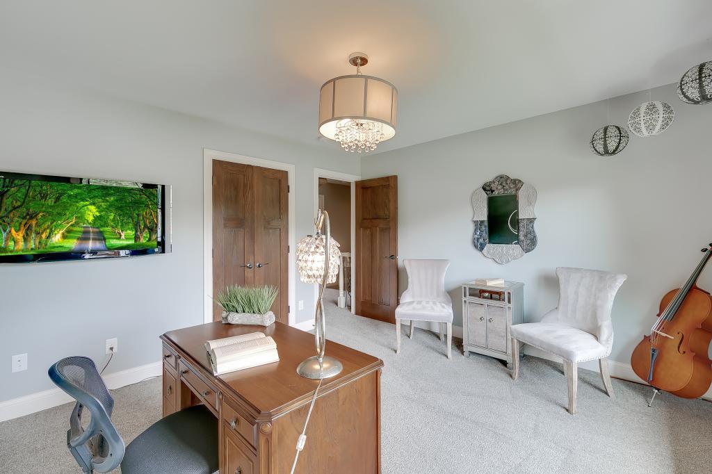 999 Savannah Road Eagan, MN 55123 - Photo 32 of 49 Gallery Image 32