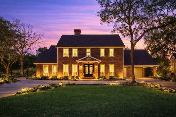 $6,500 | 25 The Oval Street, Sugar Land, TX 77479
