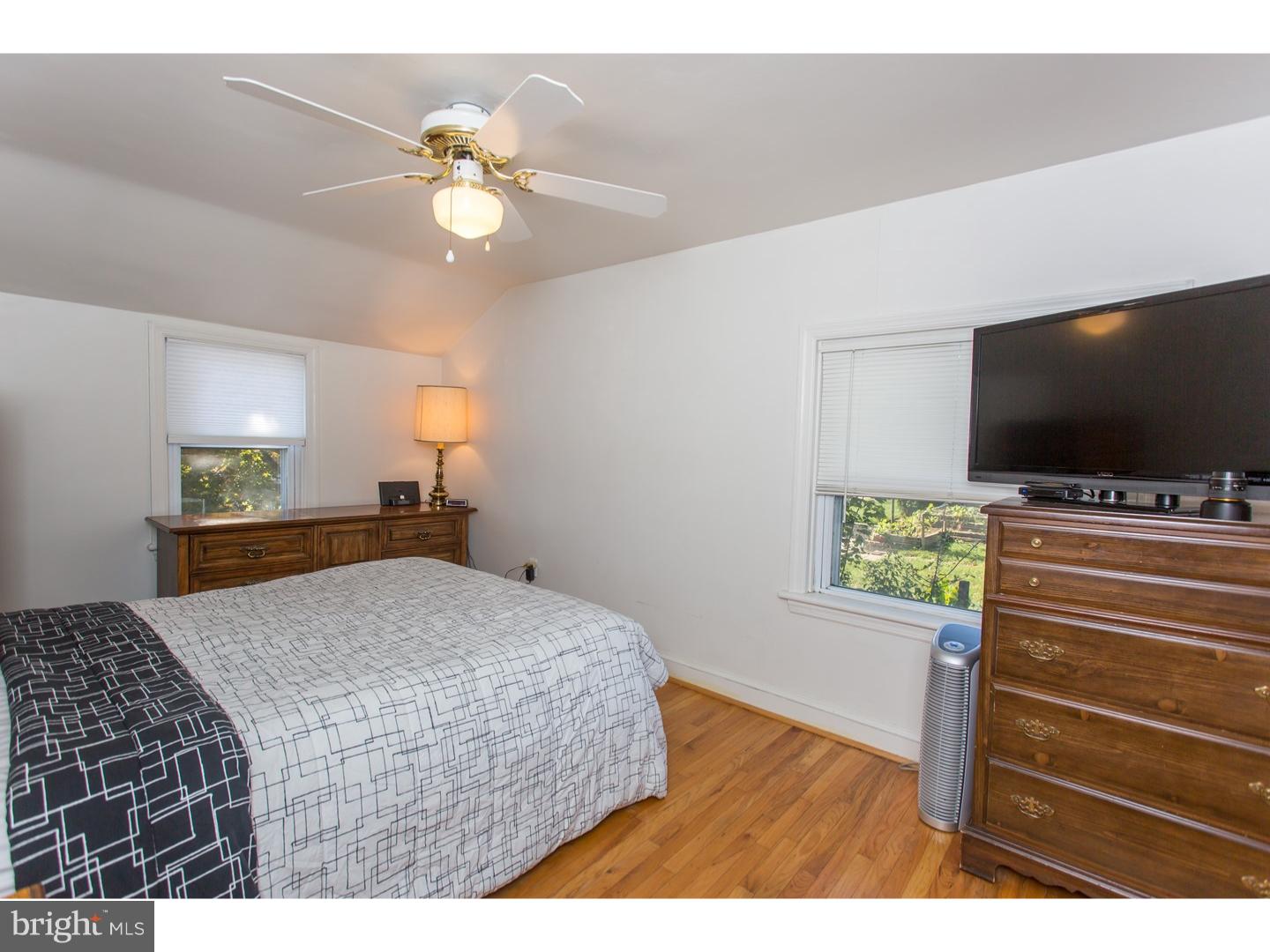 30 Harmil Road Broomall, PA 19008 - Photo 14 of 25 Master Bedroom