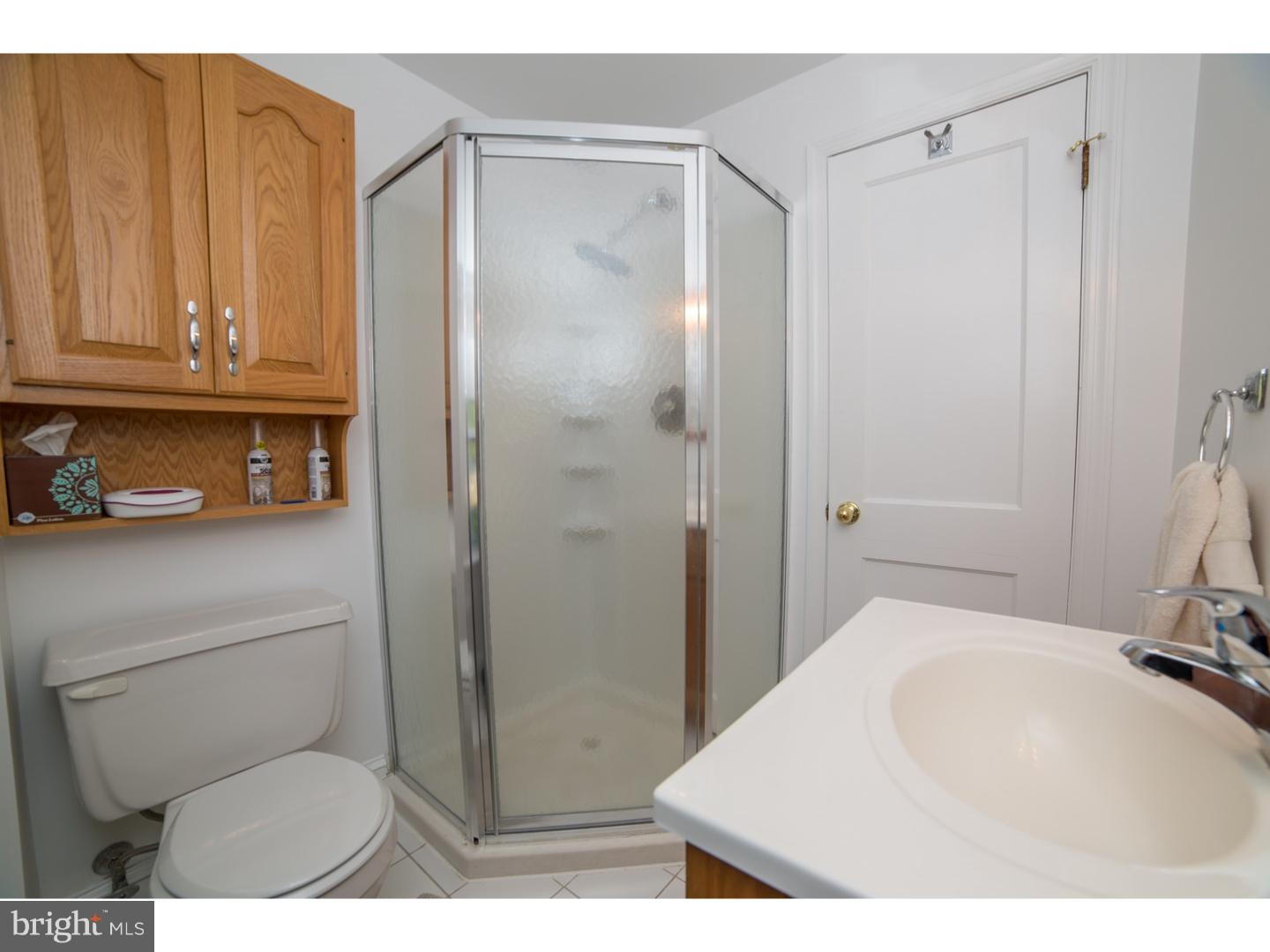 30 Harmil Road Broomall, PA 19008 - Photo 16 of 25 Master Bathroom