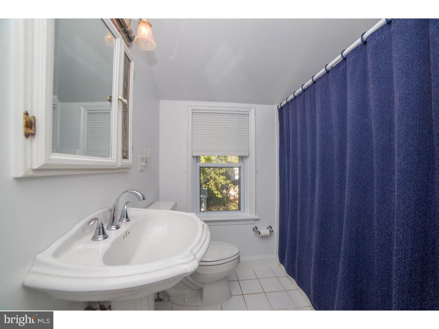 30 Harmil Road Broomall, PA 19008 - Photo 18 of 25 Bathroom