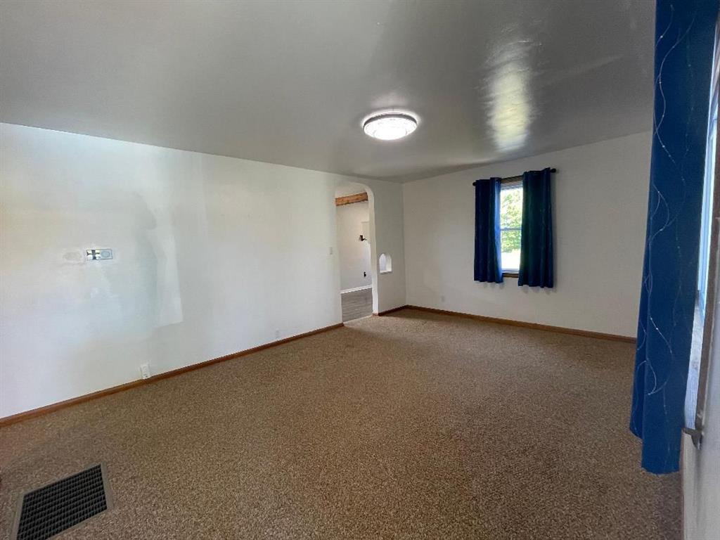 455 Bedford Road West Middlesex, PA 16159 - Photo 5 of 31 Living Room Flows to Kitchen