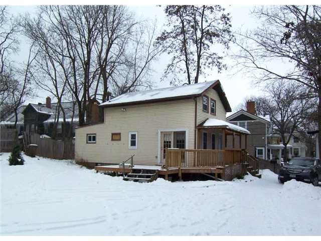 305 1/2 Pearl Street Rochester, NY 14607 - Photo 1 of 1 Exterior Front