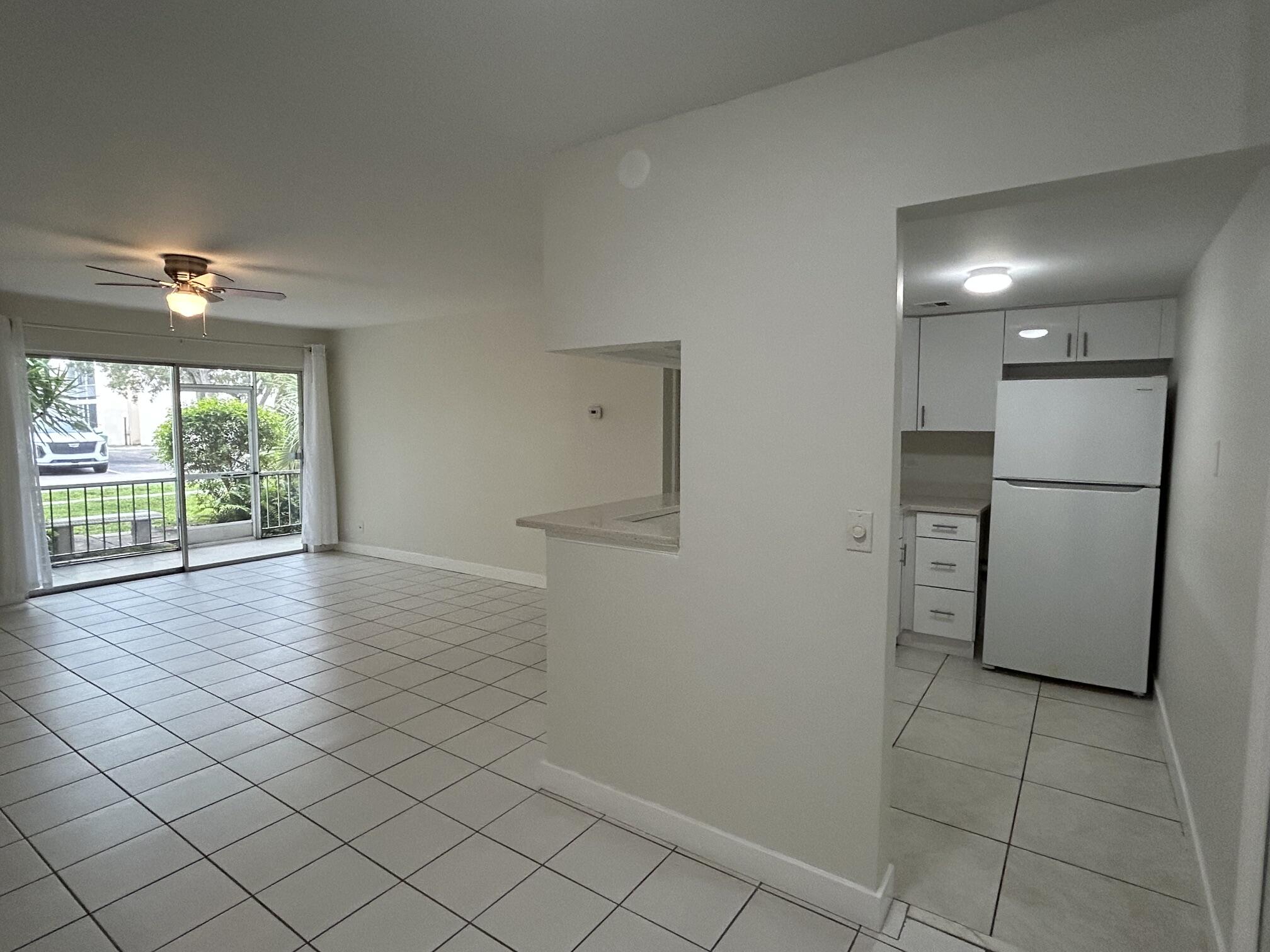 620 Northwest 13th Street, Unit 15 Boca Raton, FL 33486 - Photo 2 of 29 Great Room