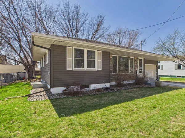 $275,000 | 406 2nd Street North, Cold Spring, MN 56320