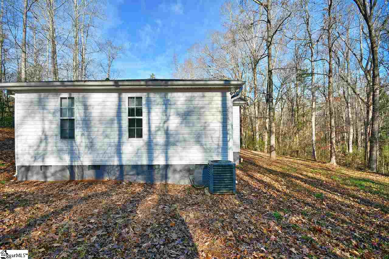 1215 White Road Piedmont, SC 29673 - Photo 7 of 36 Gallery Image 7