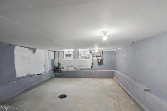 $1,500 | 1933 Page Street, Philadelphia, PA 19121