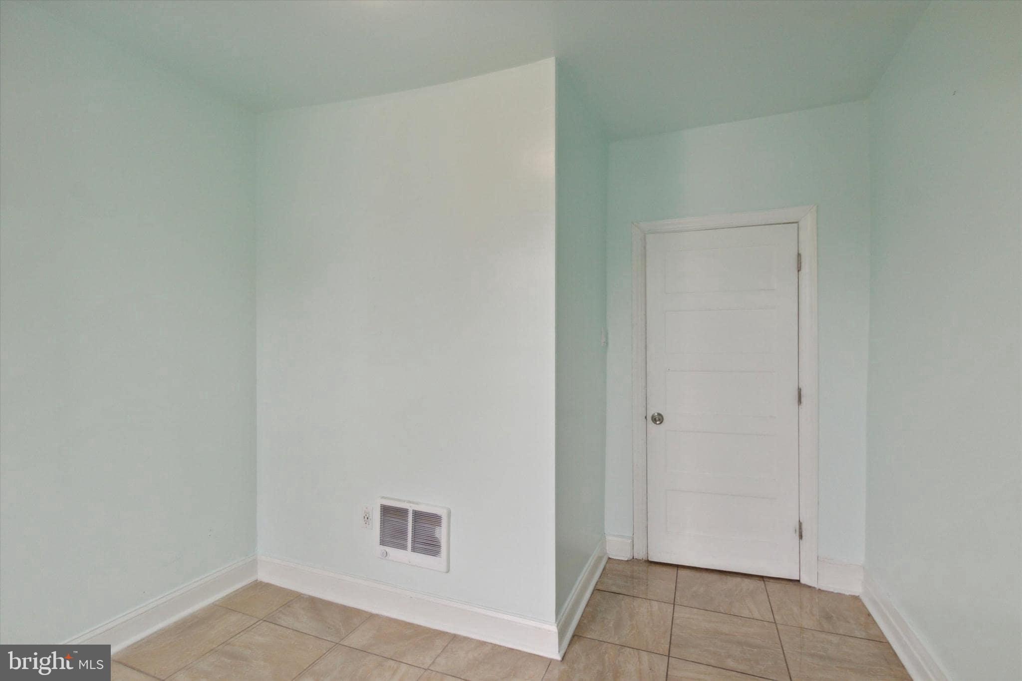 1933 Page Street Philadelphia, PA 19121 - Photo 10 of 19