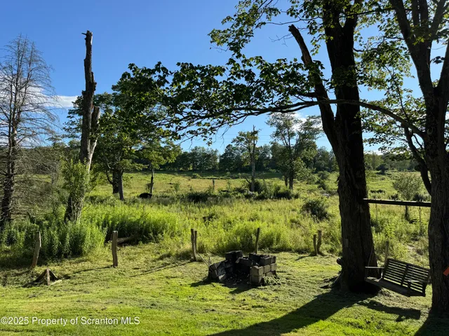 $1,200 | 131 Ball Pond Road, Thompson, PA 18465