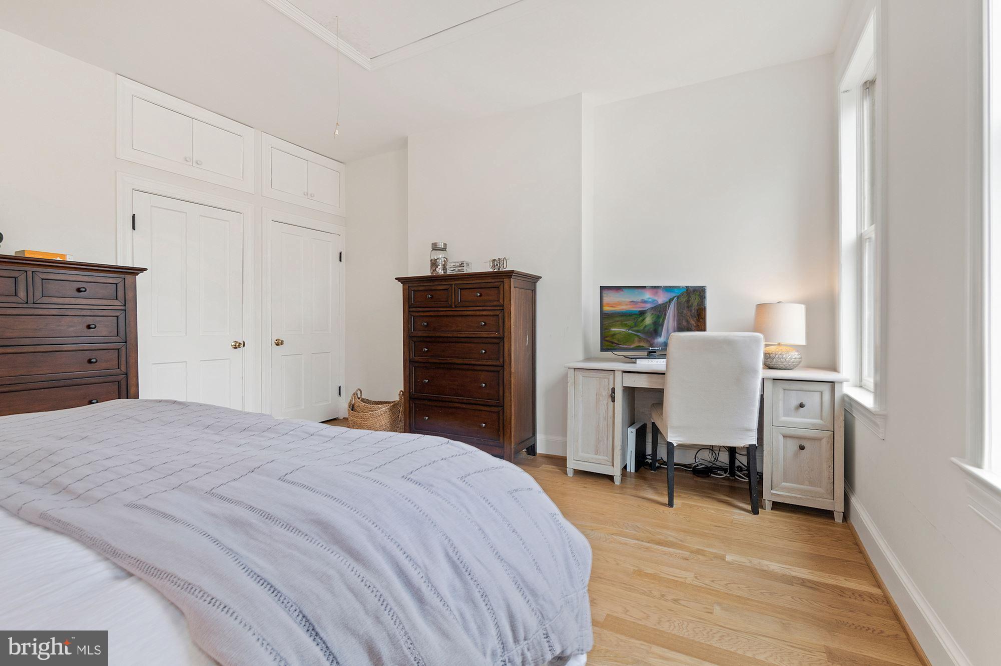 104 10th Street Southeast Washington, DC 20003 - Photo 25 of 31