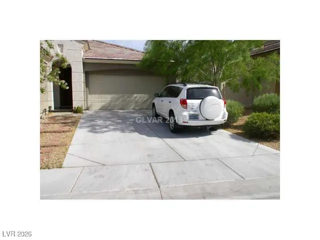 $2,395 | 11131 Evvie Lane, Las Vegas, NV 89135