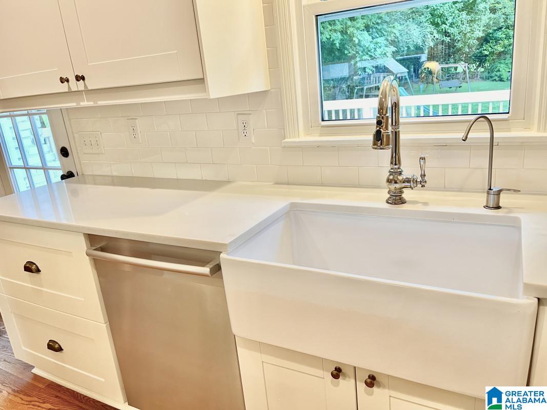 2713 Altadena Lake Road Birmingham, AL 35243 - Photo 8 of 45 Gallery Image 8