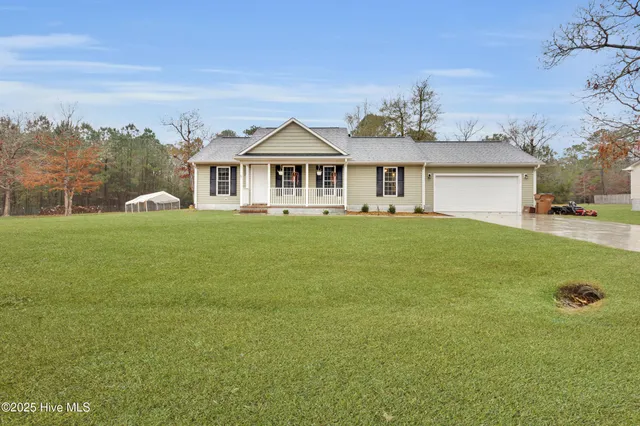 $1,800 | 116 Gregory Drive, Jacksonville, NC 28540