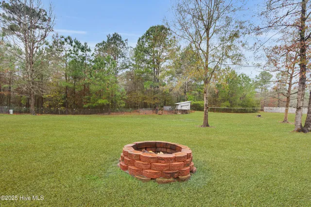 $1,800 | 116 Gregory Drive, Jacksonville, NC 28540