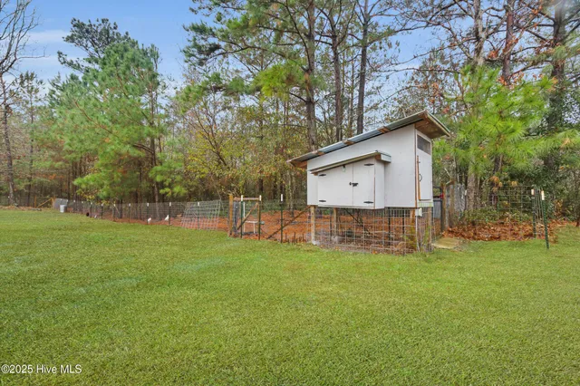 $1,800 | 116 Gregory Drive, Jacksonville, NC 28540