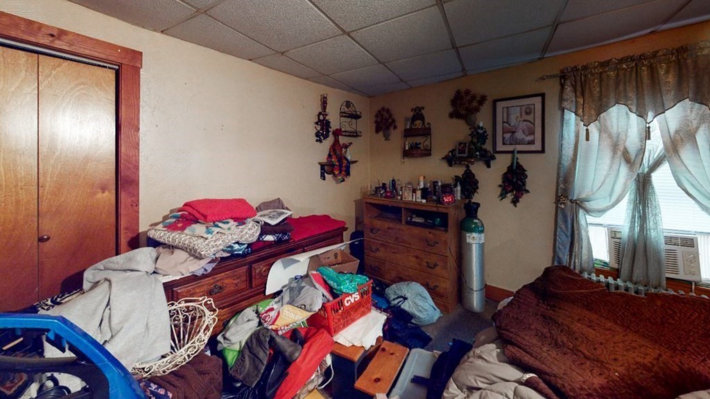 58 Negus Street Webster, MA 01570 - Photo 6 of 10